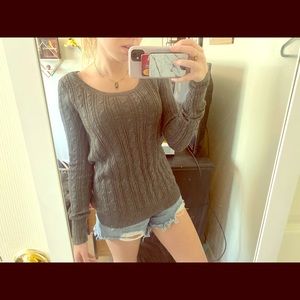 grey texture-pattern sweater
